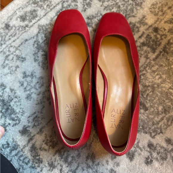 NWOB Naturalizer Red Square-Toe Women's Shoes sz 8 - Picture 4 of 5